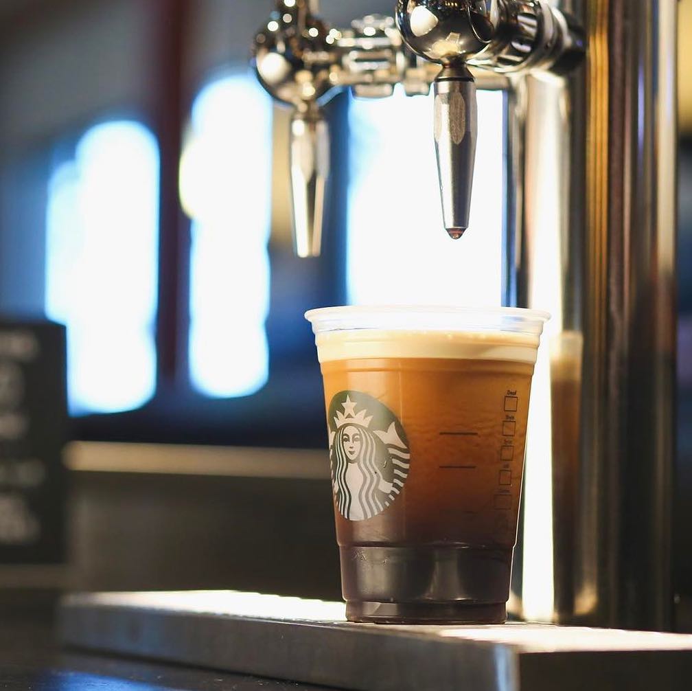 Нитроколд брю стал доступен в пяти кофейнях Starbucks. Изображение номер 1