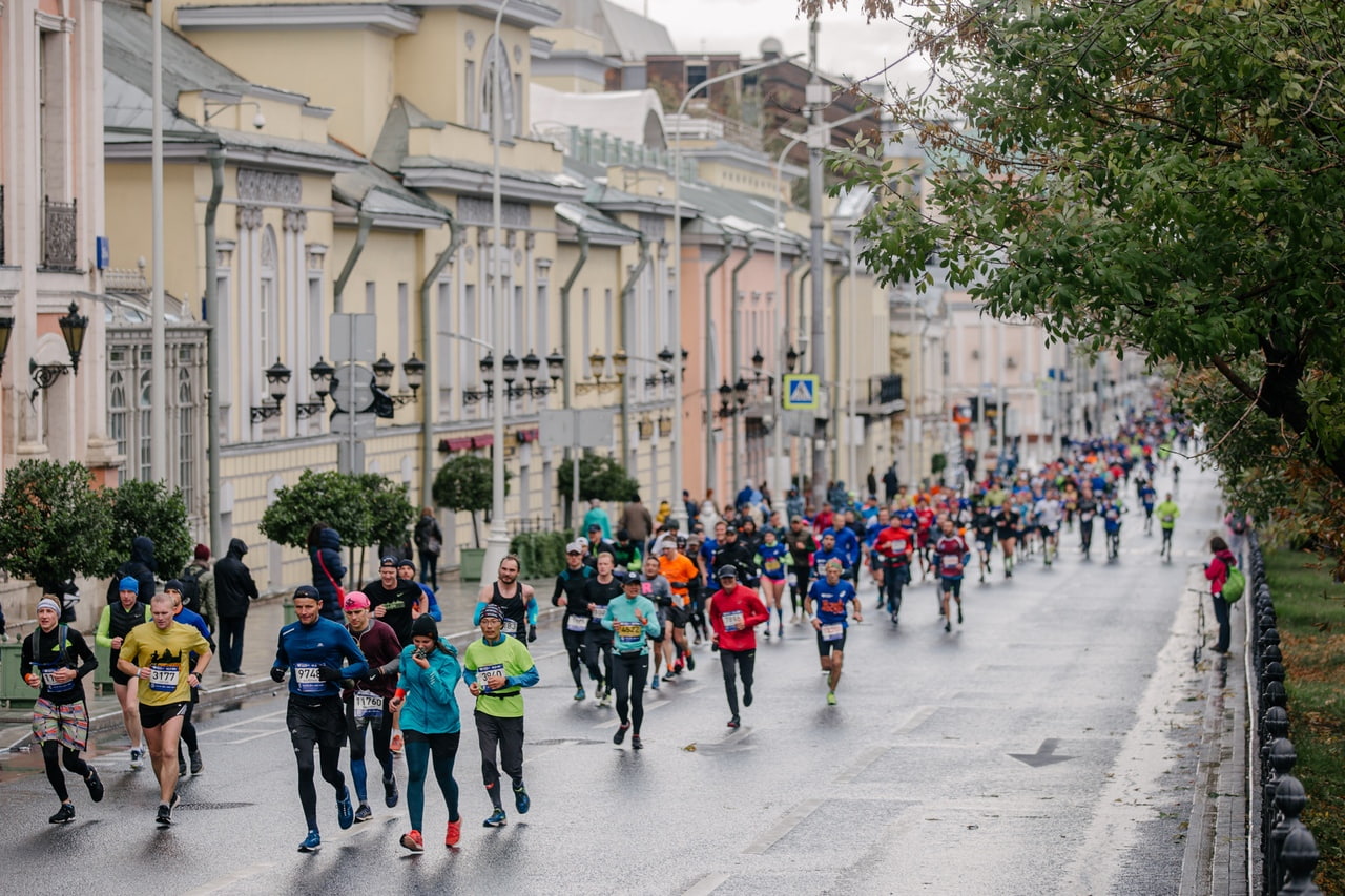 Марафон фото. Марафон. Марафон 2020. Москва праздник бега. Регистрация на марафон.