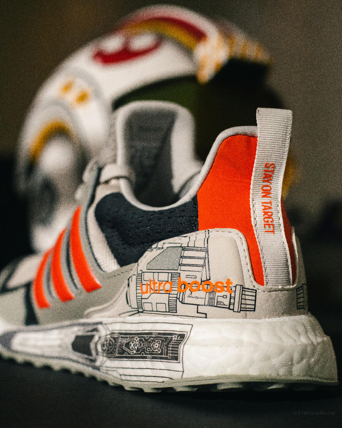 adidas выпустили кроссовки к премьере новых «Звёздных войн». Изображение номер 2