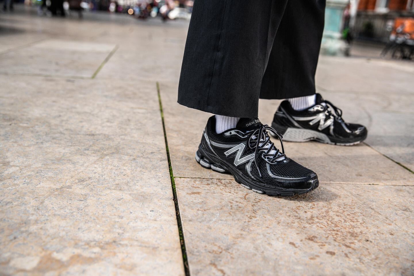 Бренд New Balance обновил 860-ю модель кроссовок. Изображение номер 2