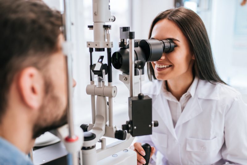 Как не испортить зрение: 10 важных вопросов офтальмологу о здоровье глаз. Изображение номер 4