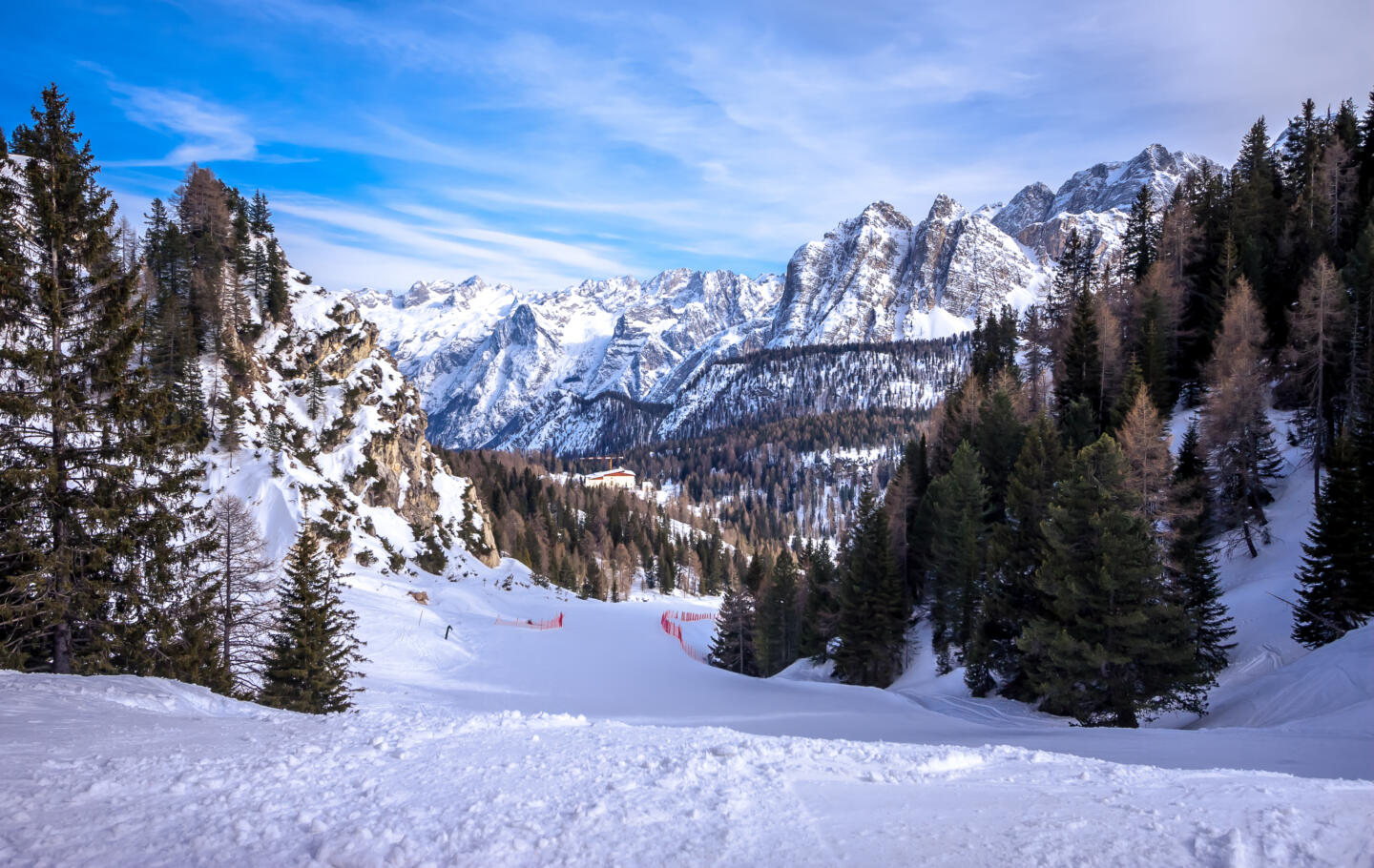 Где кататься на горных лыжах и сноуборде: лучшие курорты Италии. Изображение номер 5