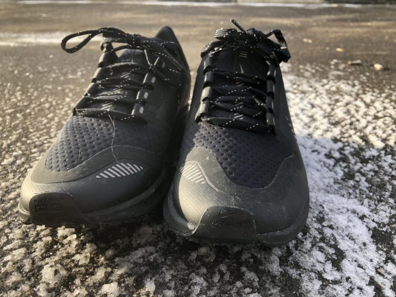 Наш выбор: кроссовки для бега в непогоду Nike Air Zoom Pegasus 36 Shield. Изображение номер 4