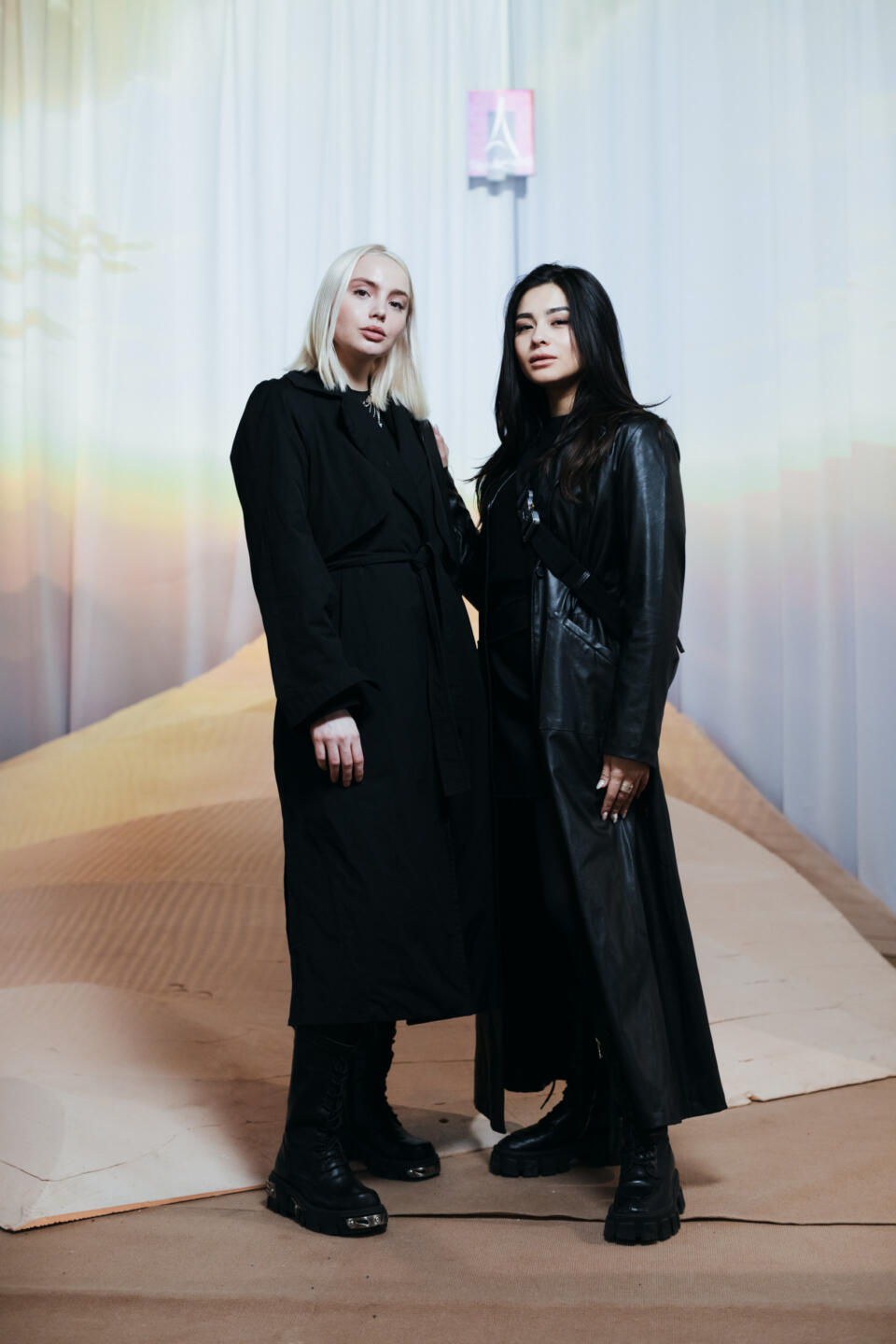 Компания Rendez-Vous собрала лучшие модели известных брендов в весенне-летней коллекции. Изображение номер 4