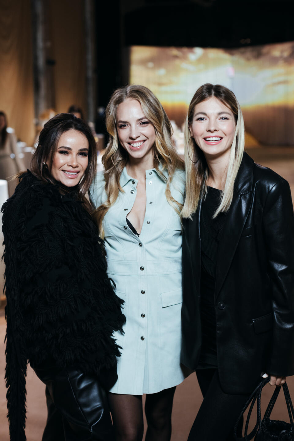 Компания Rendez-Vous собрала лучшие модели известных брендов в весенне-летней коллекции. Изображение номер 3