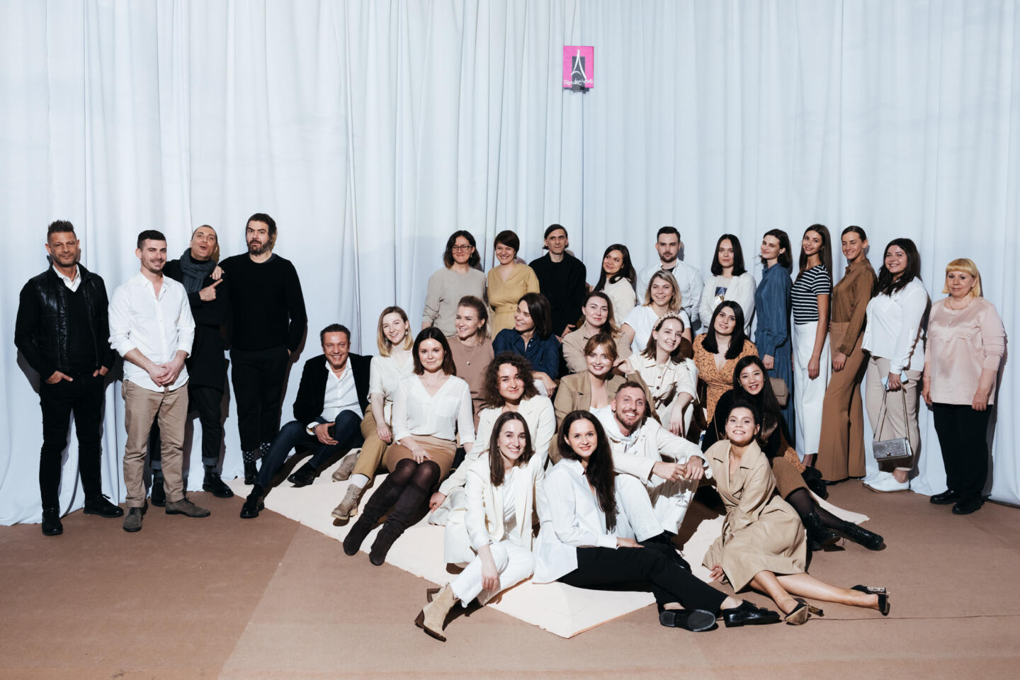 Компания Rendez-Vous собрала лучшие модели известных брендов в весенне-летней коллекции. Изображение номер 2