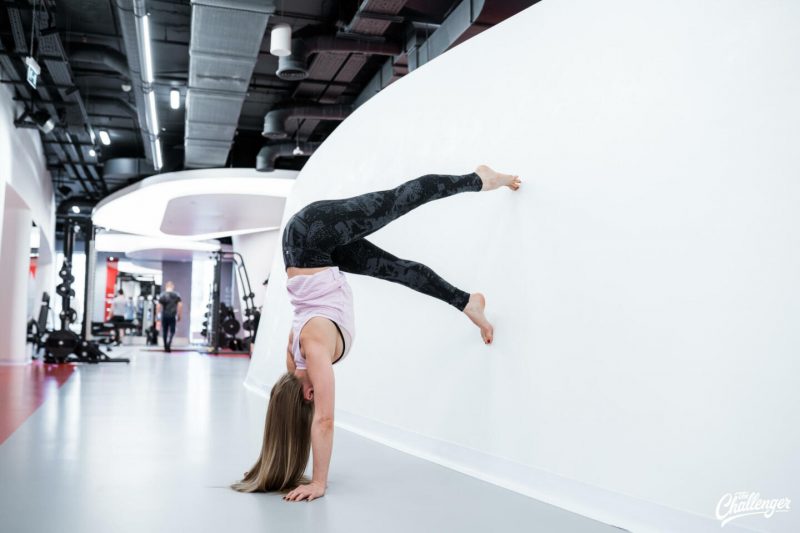 Упражнение дня: стойка на волосах. Изображение номер 14