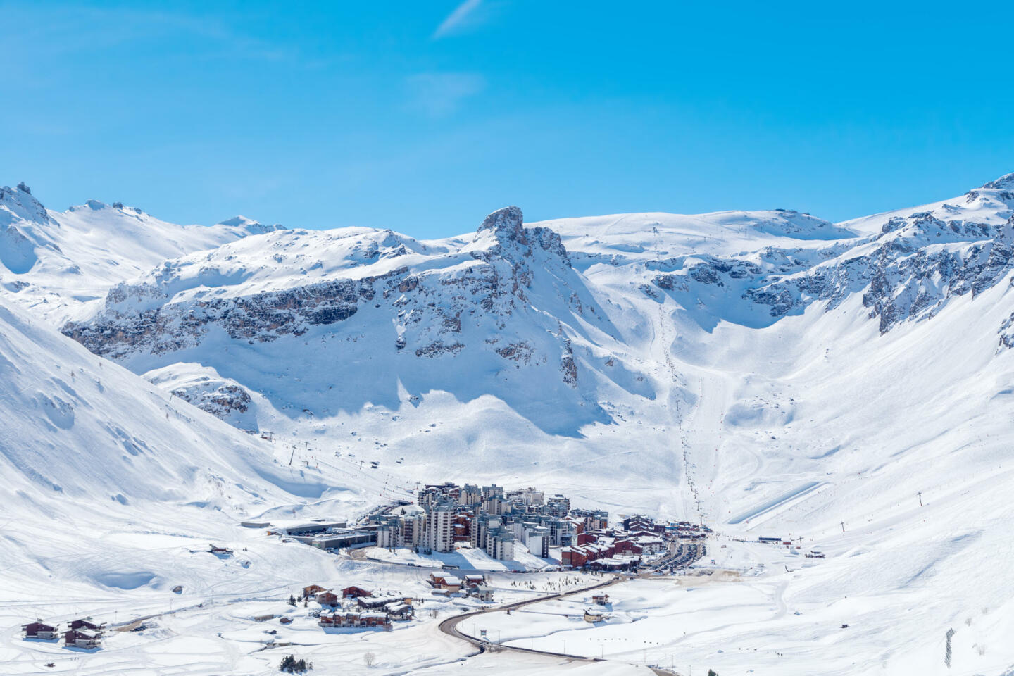 Где кататься на лыжах и сноуборде весной: 6 лучших курортов Франции. Изображение номер 1