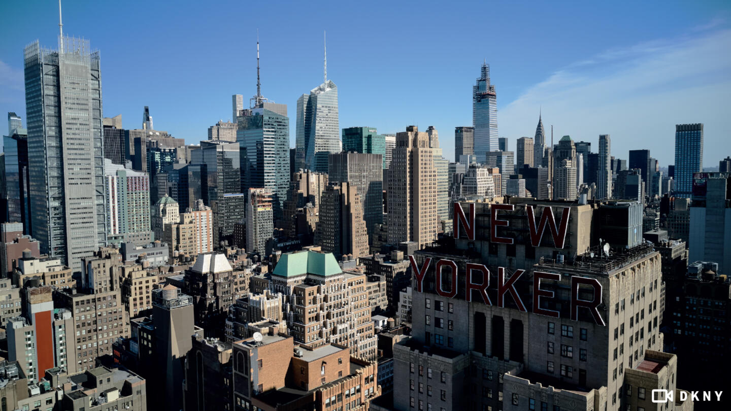 Бренд DKNY представил фоны для Zoom. Изображение номер 1