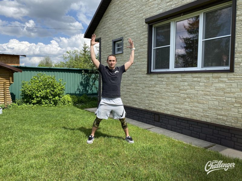 Как сжечь жир при помощи одного упражнения: 10 способов сделать «Джампинг Джек». Изображение номер 4