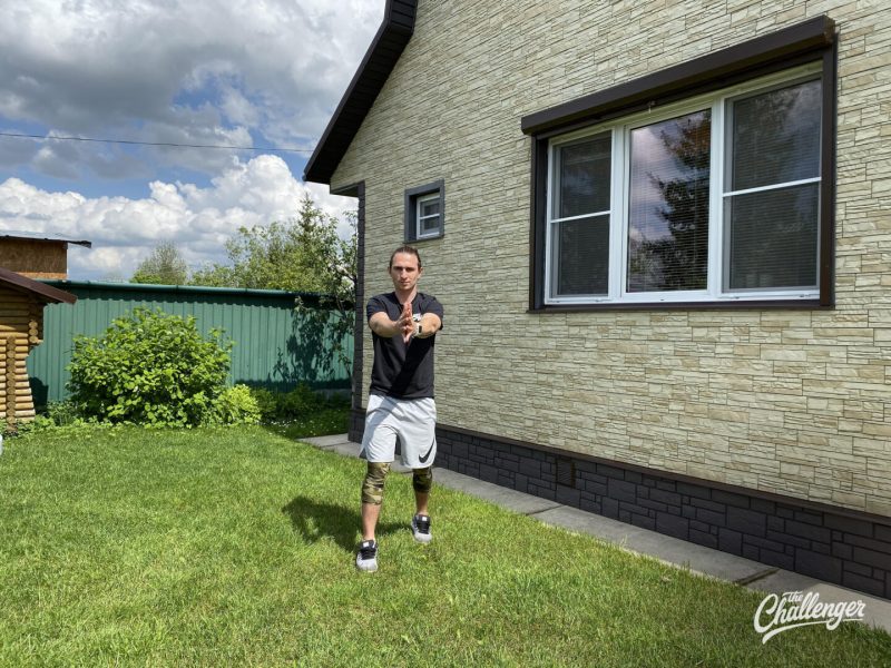 Как сжечь жир при помощи одного упражнения: 10 способов сделать «Джампинг Джек». Изображение номер 7