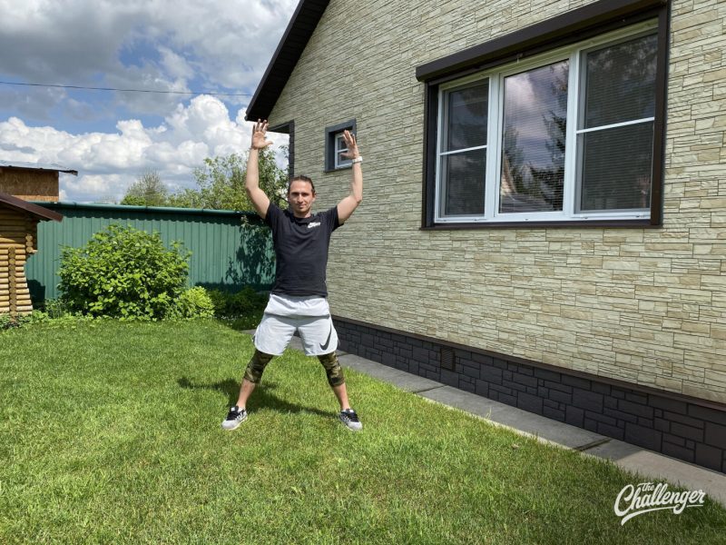 Как сжечь жир при помощи одного упражнения: 10 способов сделать «Джампинг Джек». Изображение номер 10