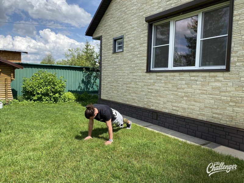 Как сжечь жир при помощи одного упражнения: 10 способов сделать «Джампинг Джек». Изображение номер 14