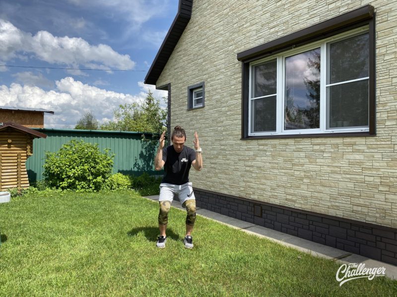 Как сжечь жир при помощи одного упражнения: 10 способов сделать «Джампинг Джек». Изображение номер 19