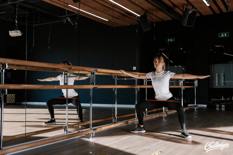 Тренировка для красивых ног и упругих ягодиц: 8 упражнений из балета. Изображение номер 6