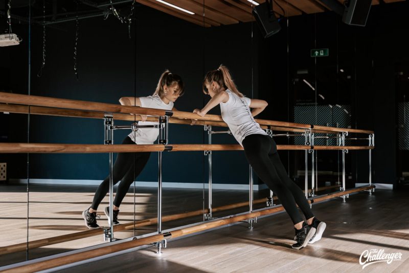 Тренировка для красивых ног и упругих ягодиц: 8 упражнений из балета. Изображение номер 8