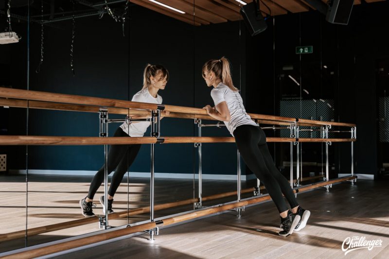 Тренировка для красивых ног и упругих ягодиц: 8 упражнений из балета. Изображение номер 9