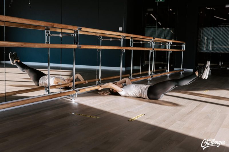 Тренировка для красивых ног и упругих ягодиц: 8 упражнений из балета. Изображение номер 16