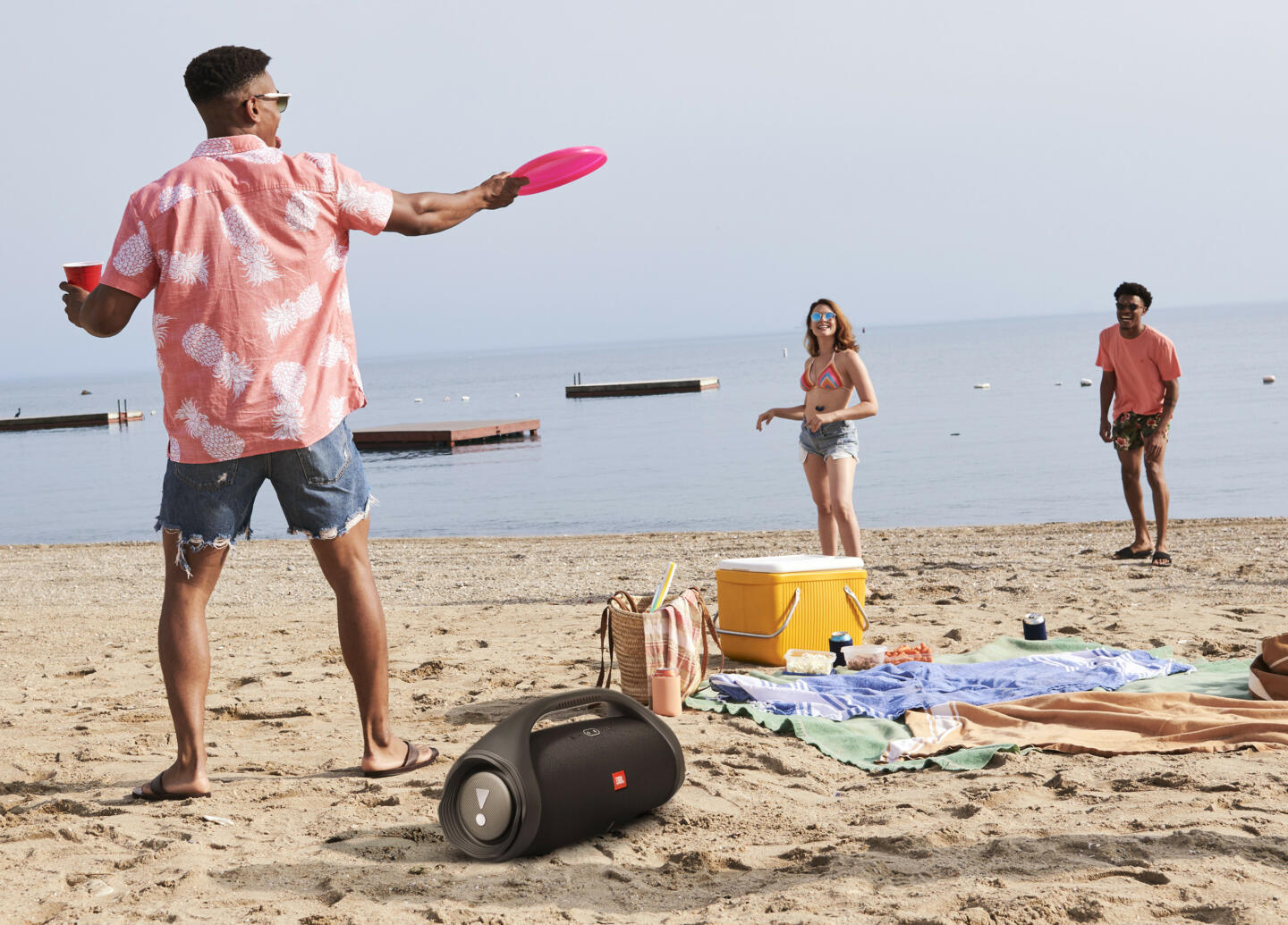 Бренд JBL представил новое поколение колонок Boombox 2. Изображение номер 1