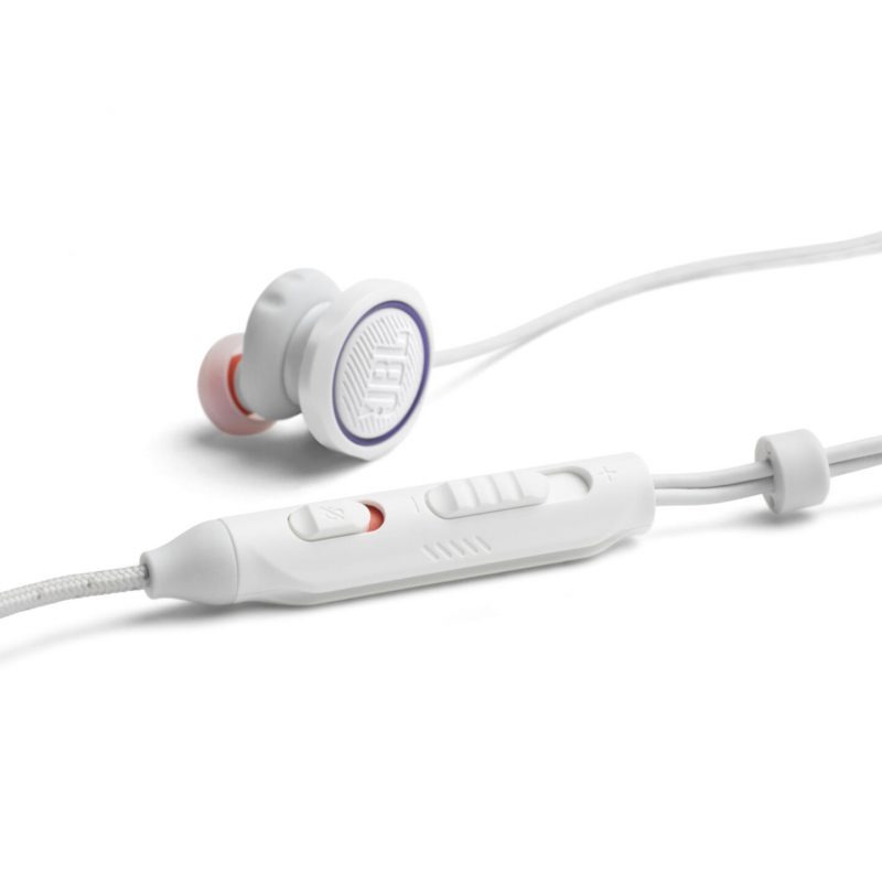 Внутриканальная игровая гарнитура JBL Quantum 50 появилась в России. Изображение номер 2