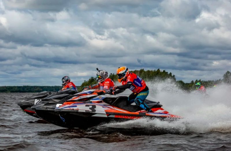 Стали известны обладатели Кубка России по аквабайку, гидрофлайту и мотосёрфу. Изображение номер 2