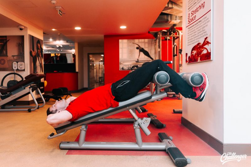 Что делать в тренажёрном зале: 6 мощных упражнений для пресса. Изображение номер 8