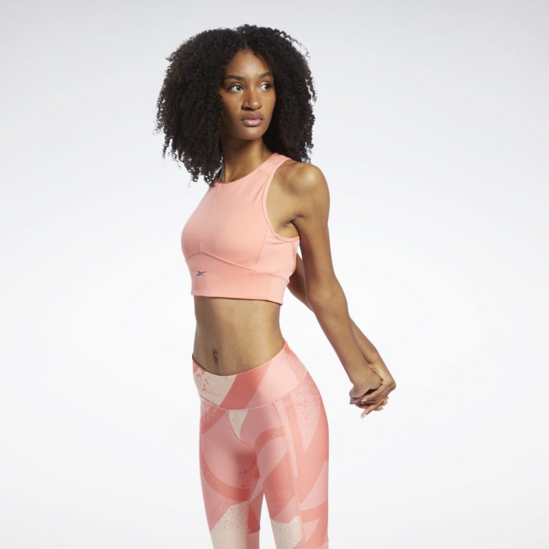 4 классные коллекции спортивной одежды и обуви из вторсырья. Изображение номер 11