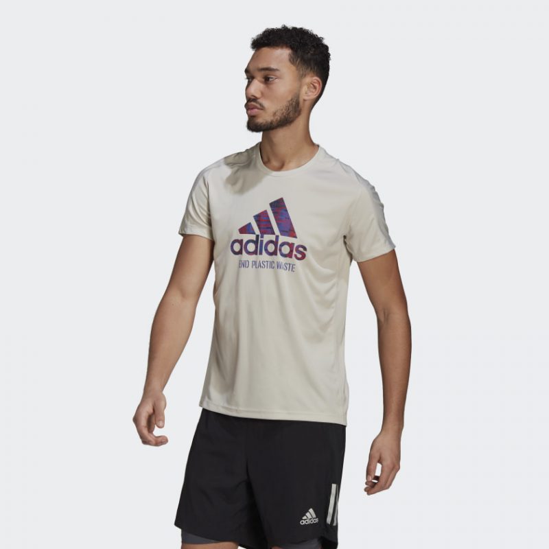 4 классные коллекции спортивной одежды и обуви из вторсырья. Изображение номер 2