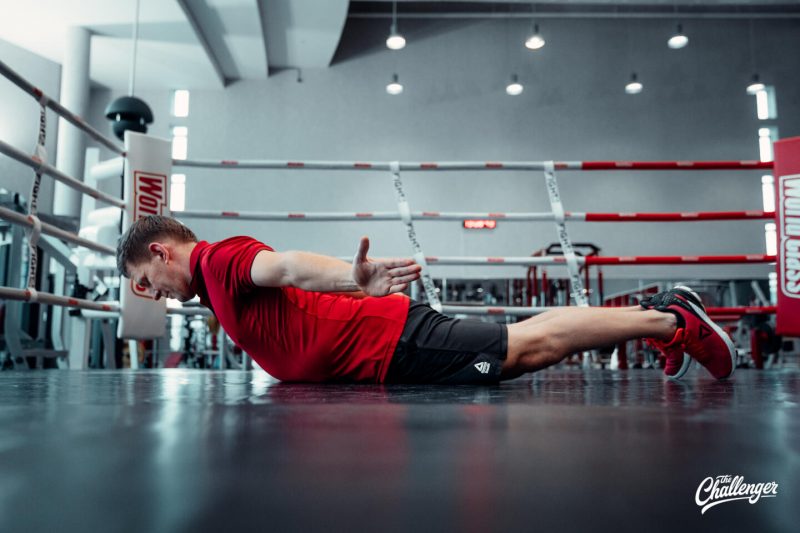 Мышцы как у Дуэйна Скалы Джонсона: 6 мощных статических упражнений для всего тела. Изображение номер 6