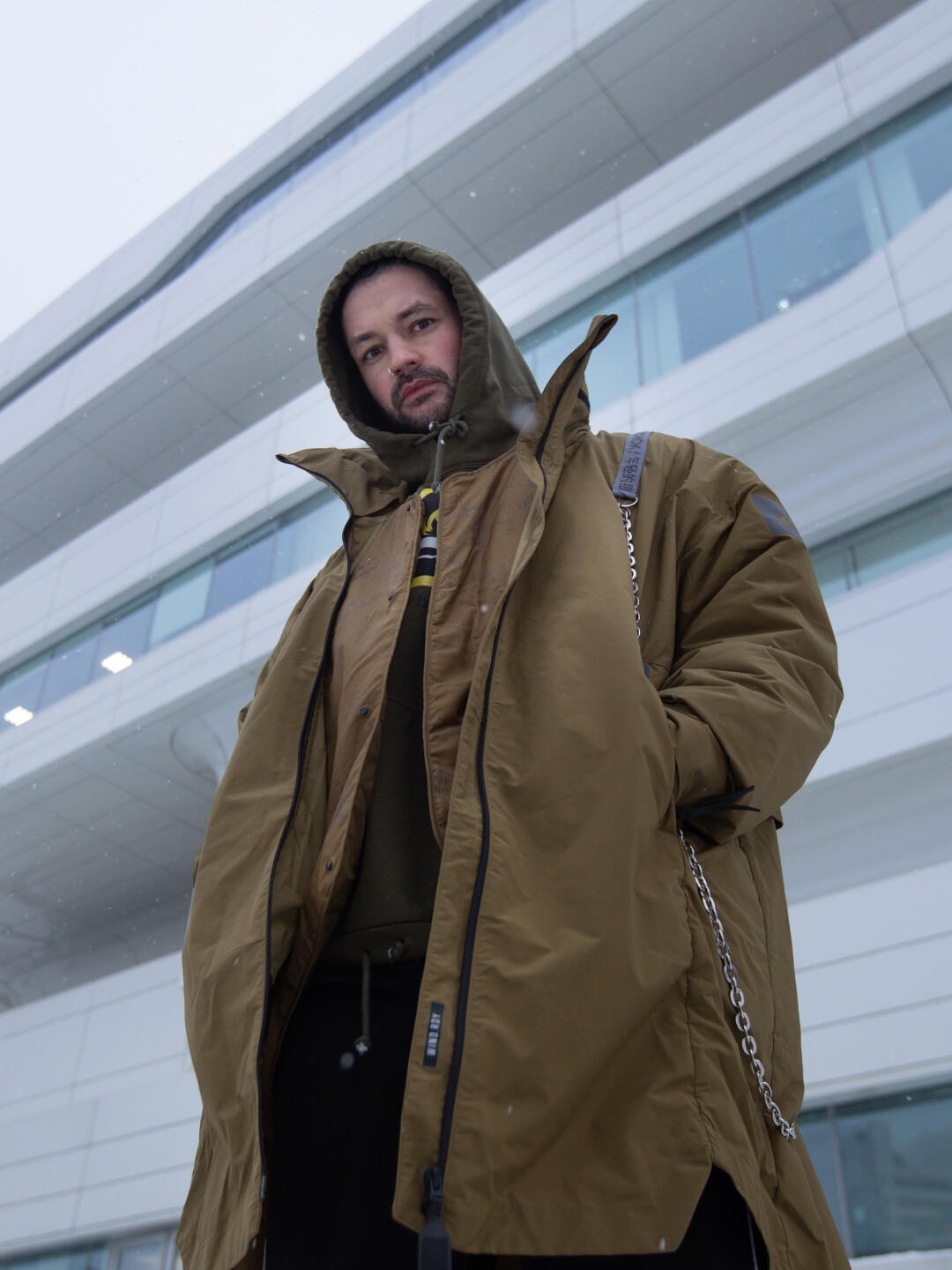 Бренд adidas представил парку-трансформер для города. Изображение номер 3