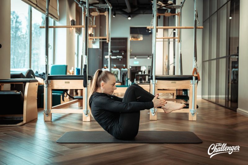 6 простых упражнений из пилатеса для развития баланса. Изображение номер 3