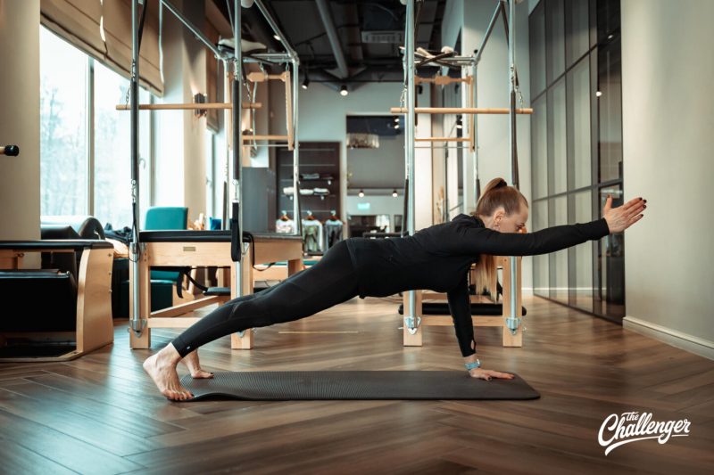 6 простых упражнений из пилатеса для развития баланса. Изображение номер 8