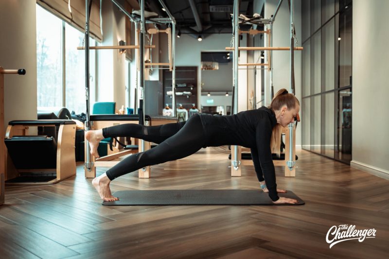 6 простых упражнений из пилатеса для развития баланса. Изображение номер 10