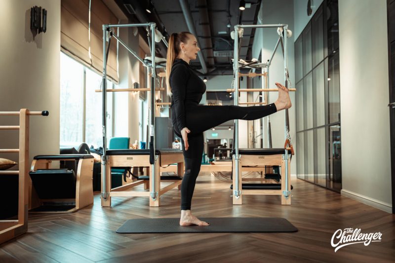 6 простых упражнений из пилатеса для развития баланса. Изображение номер 18