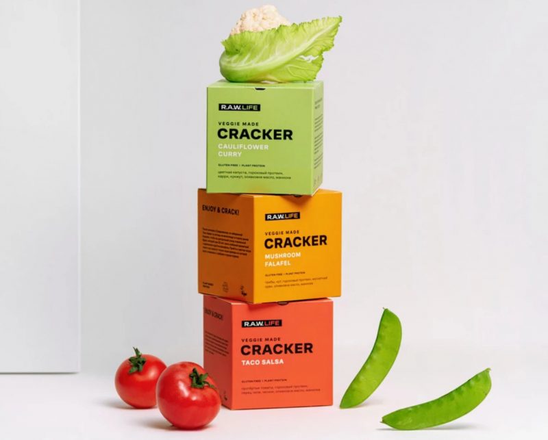 Компания R.A.W. LIFE начала выпускать хрустящие крекеры из овощей. Изображение номер 1