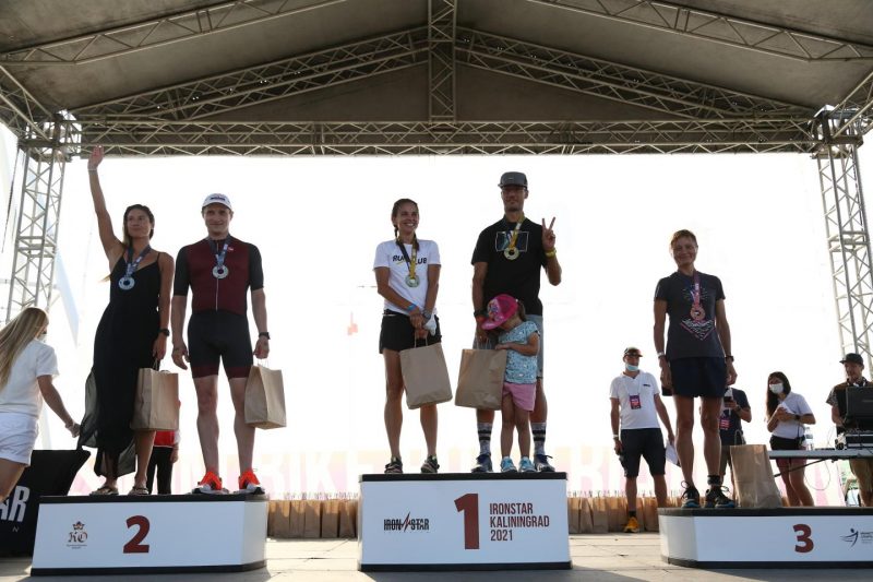 В Зеленоградске прошли международные соревнования по триатлону. Изображение номер 14