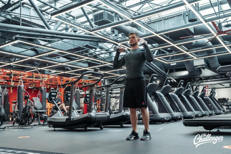 Шок-функционалка: 5 мощных упражнений для тренировки всего тела. Изображение номер 20