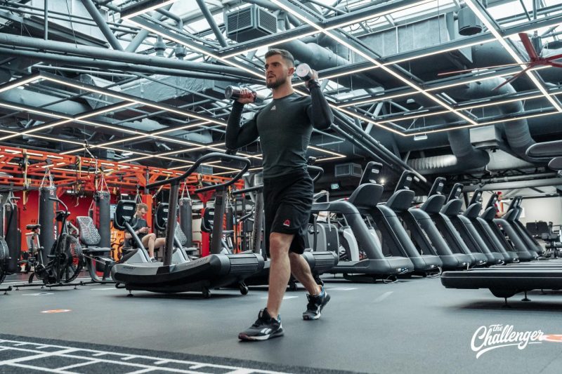 Шок-функционалка: 5 мощных упражнений для тренировки всего тела. Изображение номер 18