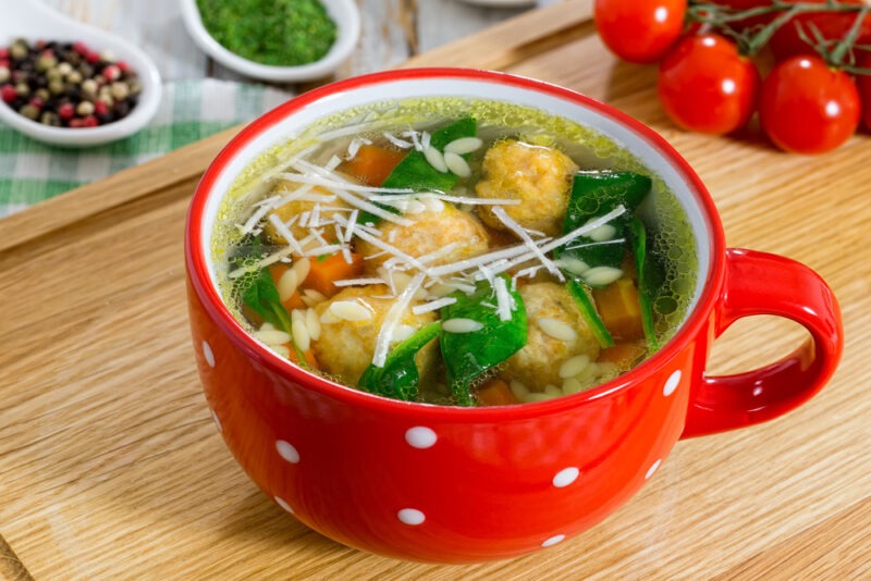 Как сварить вкусный суп с фрикадельками: разнообразные рецепты. Изображение номер 2