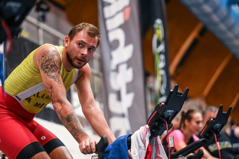 Команда The Challengers выиграла Ironstar indoor-триатлон. Изображение номер 1