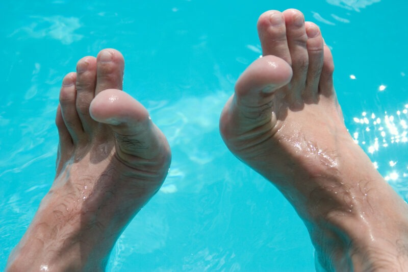 Грибок ногтей на ногах: причины, симптомы и лечение. Изображение номер 2