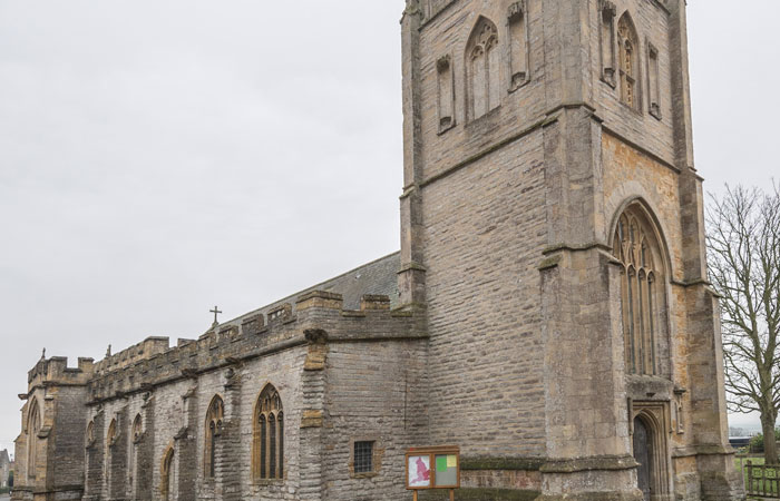 Необычное и крутое: что такое чемпинг и зачем ночевать в старинных церквях. Изображение номер 6