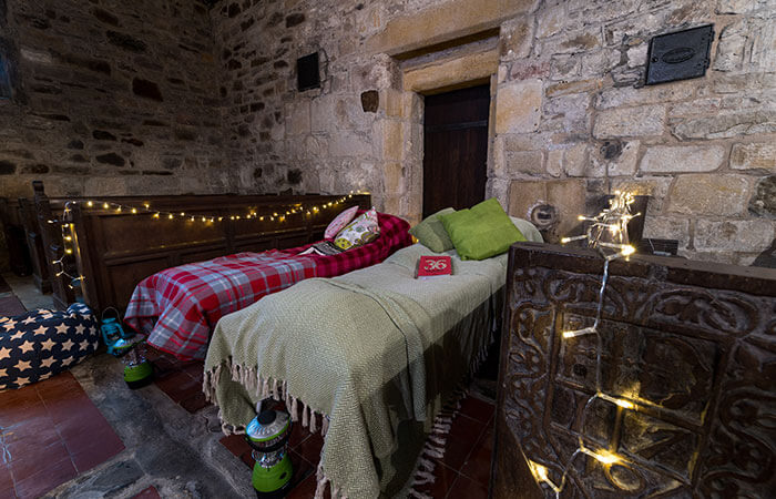 Необычное и крутое: что такое чемпинг и зачем ночевать в старинных церквях. Изображение номер 3