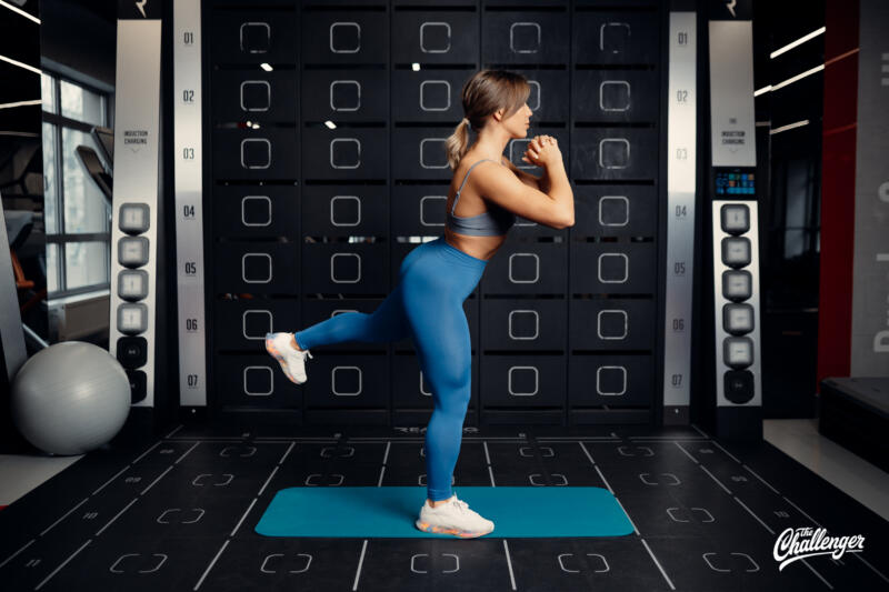 Сила и стройность: 6 упражнений для тех, кто хочет сделать ноги невероятно красивыми. Изображение номер 6